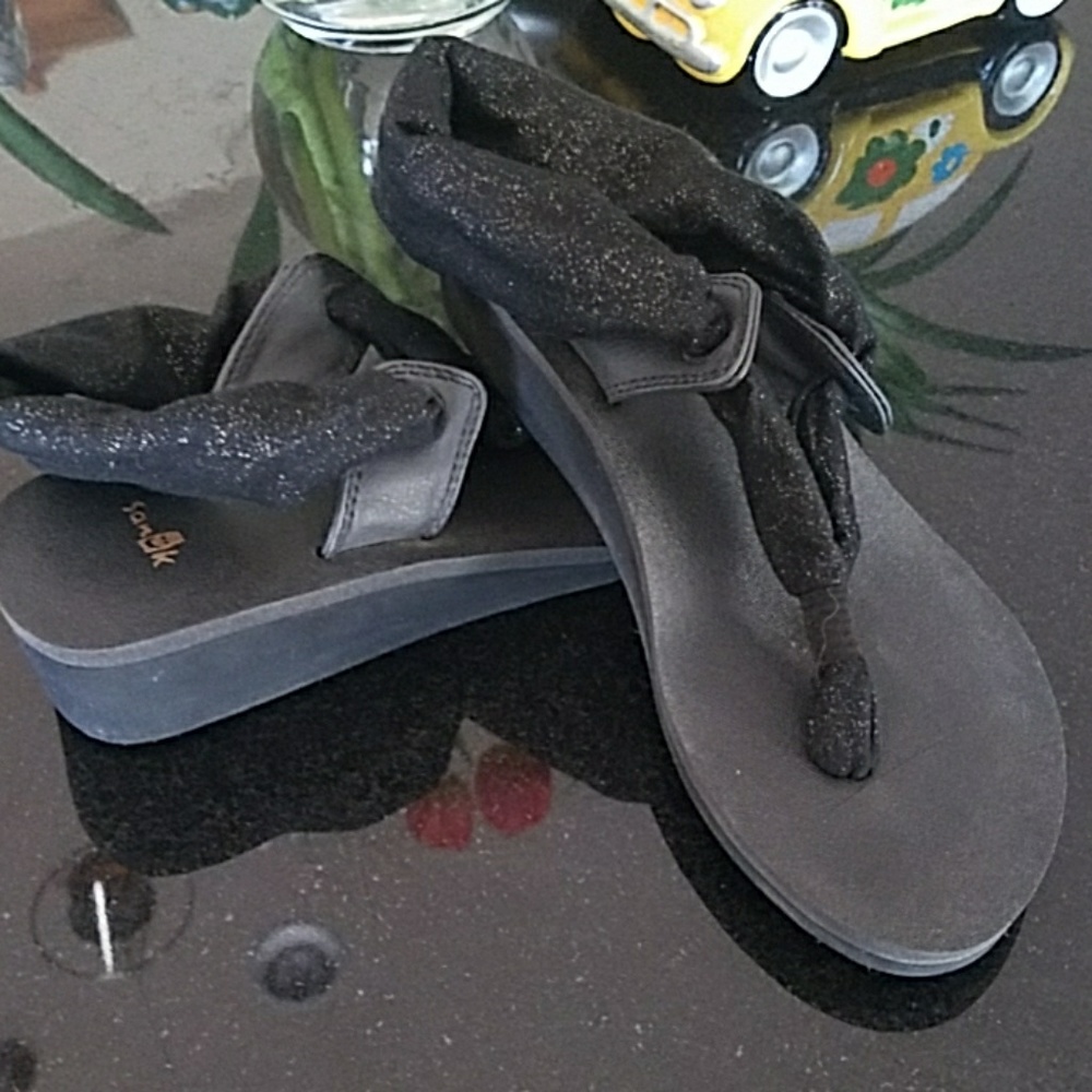 Sanuk Ankle Wrap Sandal w/heel